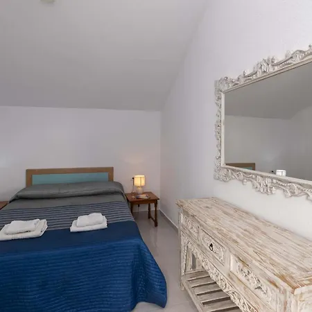 Castle Harbour 35 - Two Bed Apartmán Los Cristianos (Tenerife)