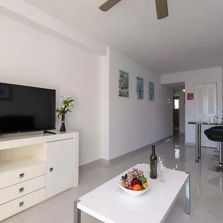 Apartmán Castle Harbour 35 - Two Bed