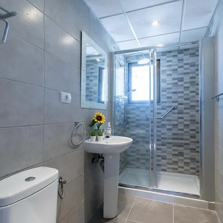 Castle Harbour 35 - Two Bed Apartmán *