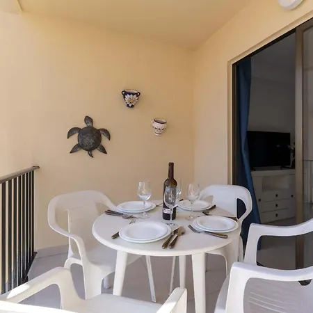 Apartmán Castle Harbour 35 - Two Bed Los Cristianos (Tenerife)