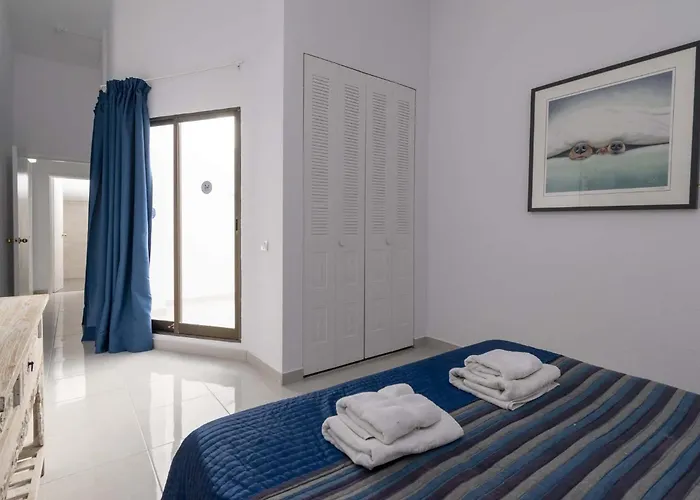 Castle Harbour 35 - Two Bed Los Cristianos (Tenerife)