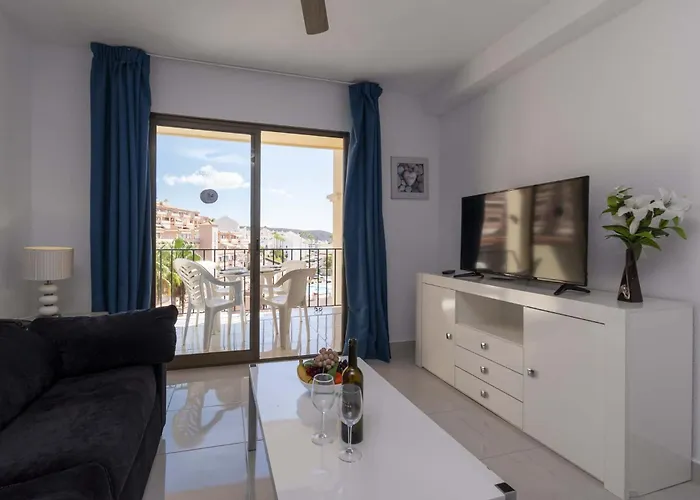 Apartment Castle Harbour 35 - Two Bed