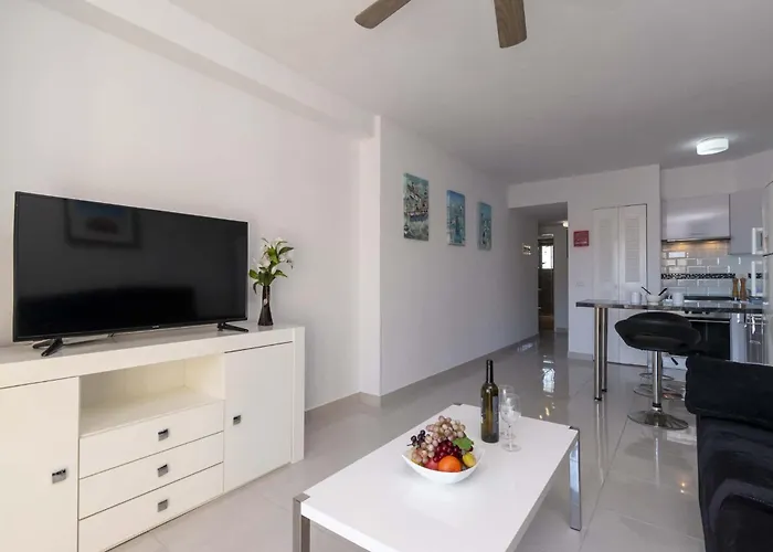 Apartmán Castle Harbour 35 - Two Bed