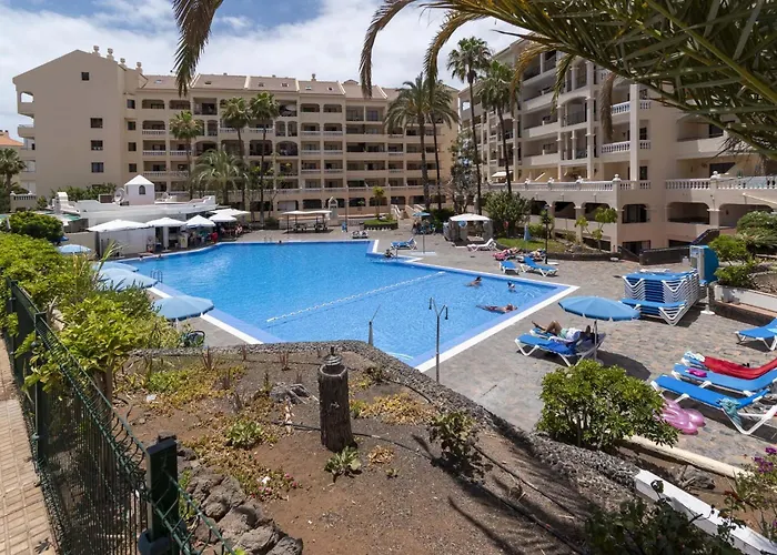 Castle Harbour 35 - Two Bed Apartmán Los Cristianos (Tenerife)